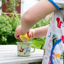 Emaljmugg Emil och Ida 2.5 dl i Webbutiken