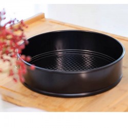 Springform 26 cm non-stick beläggning och löstagbar botten från Martines